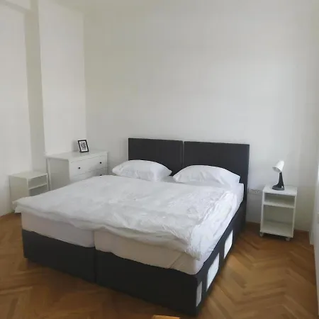 Апартаменти Dream